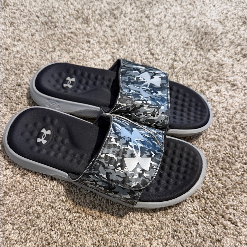 Under Armour Kids Slide Sandals - Black and Gray Camo